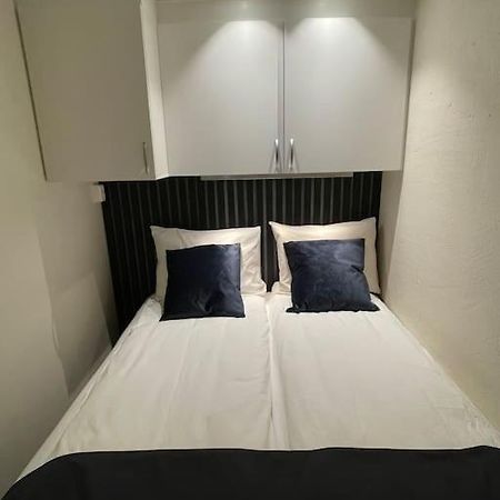 Revtind - Modern Apartment With Free Parking Нарвик Экстерьер фото