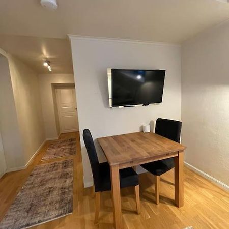 Revtind - Modern Apartment With Free Parking Нарвик Экстерьер фото